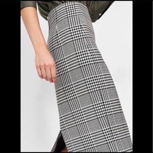 Zara Houndstooth Midi Skirt